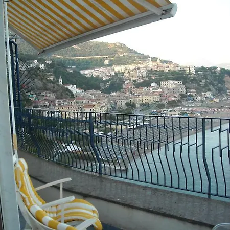 Domus Azzurra Ferienhaus *